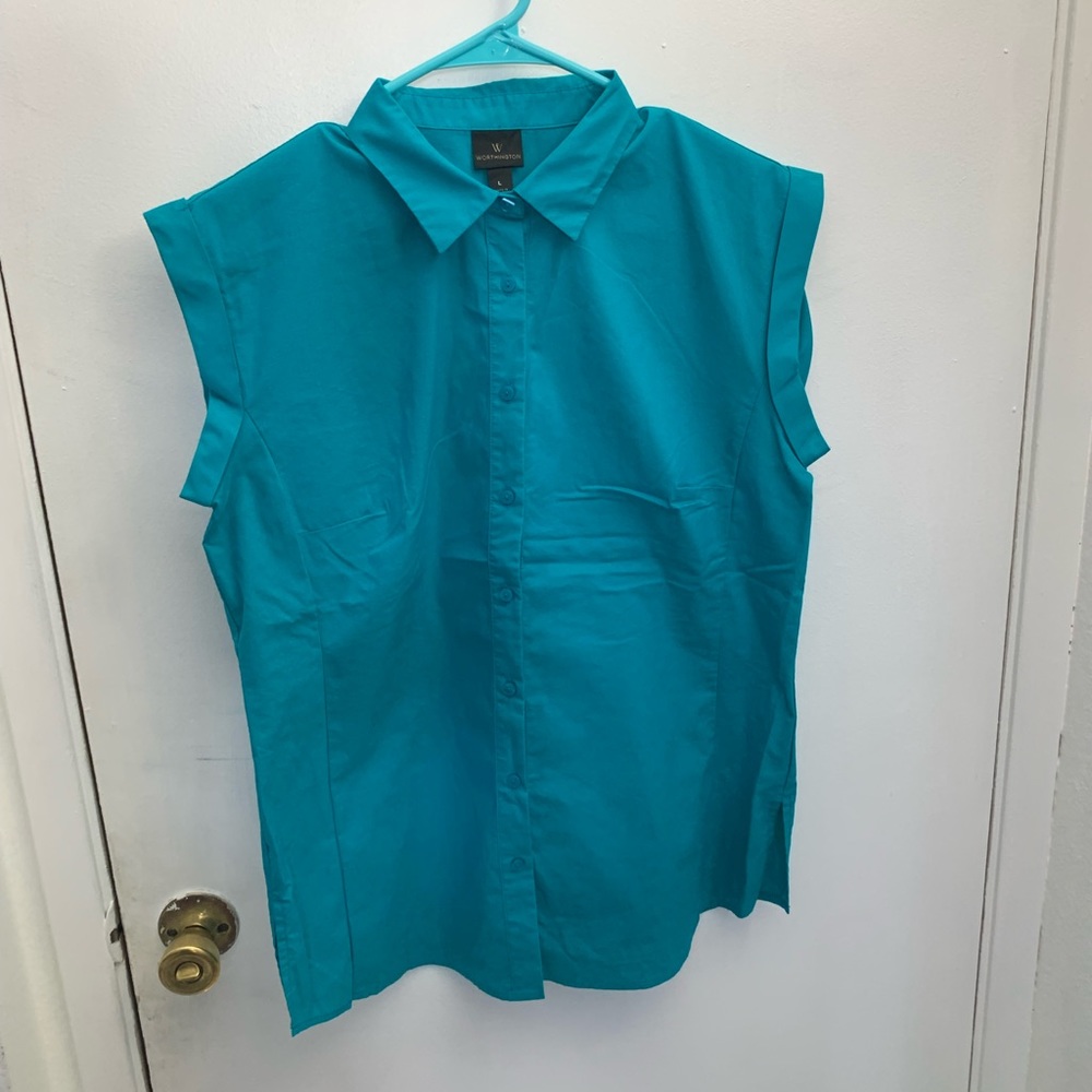 Turquoise button down top.